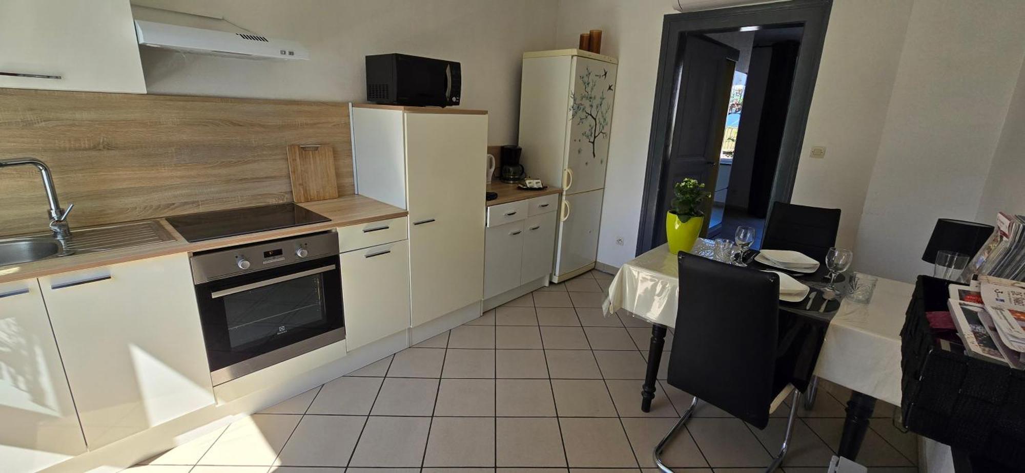 Appartamento Avec Jardin à *